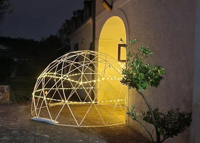 Country Chic Antico Casale - Piscina Idromassaggio Lettini, Solarium, Cinema Experience, Wifi, Parcheggio
