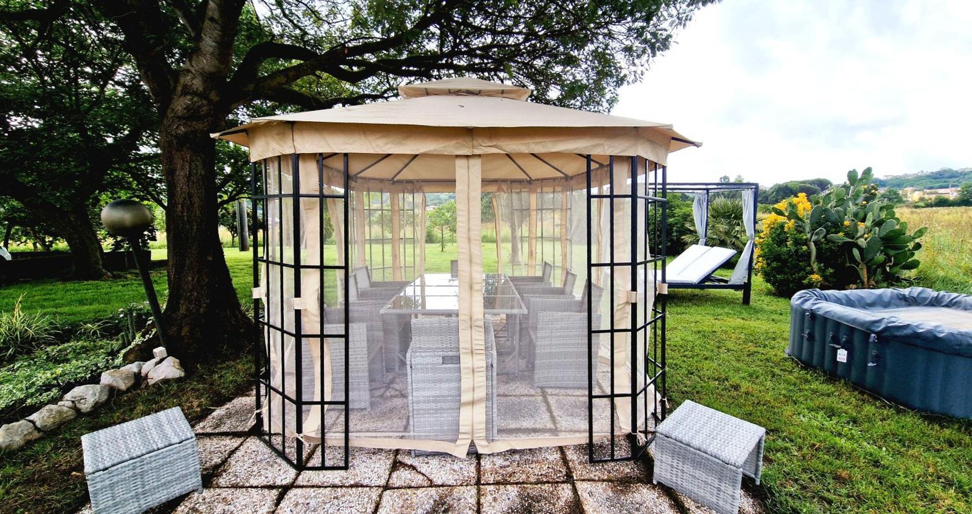Country Chic Antico Casale - Piscina Idromassaggio Lettini, Solarium, Cinema Experience, Wifi, Parcheggio Apartment