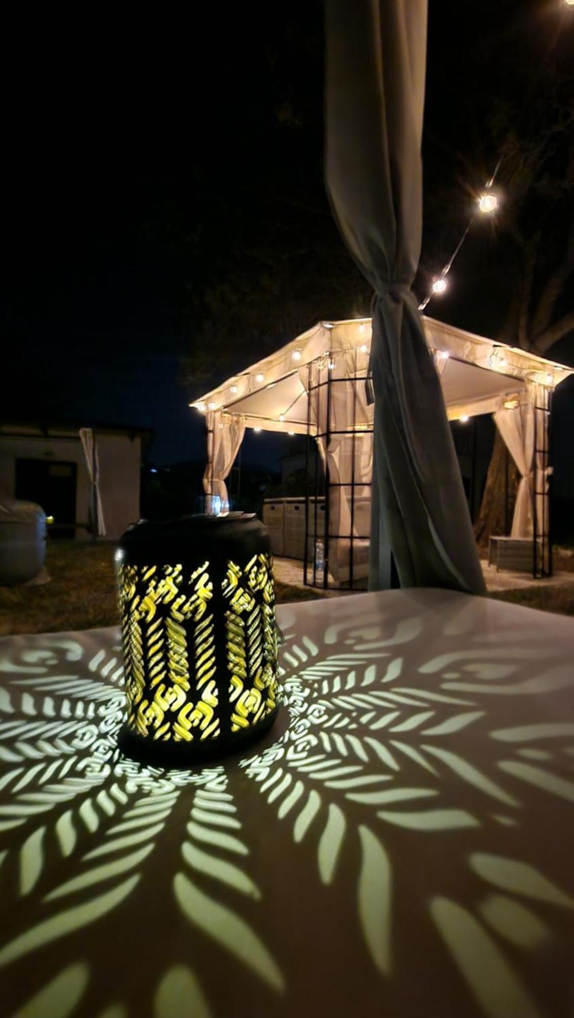 Apartment Country Chic Antico Casale - Piscina Idromassaggio Lettini, Solarium, Cinema Experience, Wifi, Parcheggio