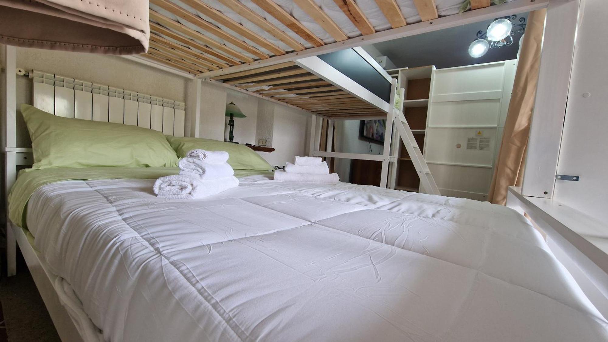 Apartment Country Chic Antico Casale - Piscina Idromassaggio Lettini, Solarium, Cinema Experience, Wifi, Parcheggio *